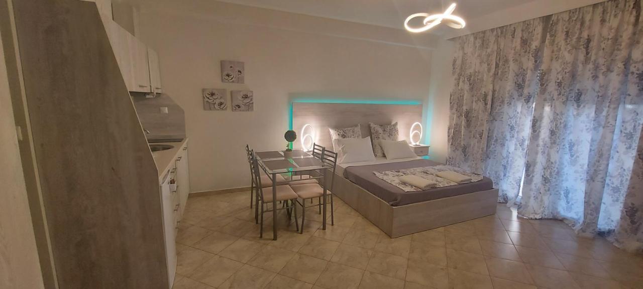 Studio Garden Apartment Nea Kallikrateia Exterior foto