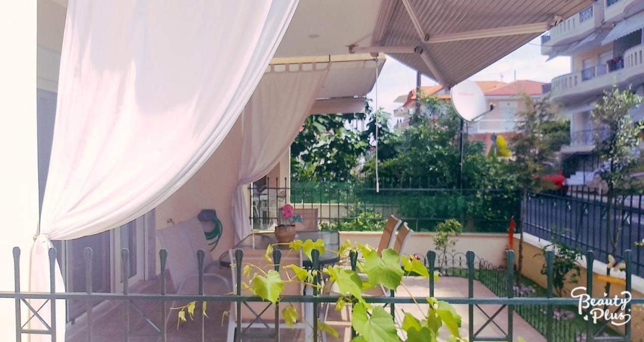 Studio Garden Apartment Nea Kallikrateia Exterior foto